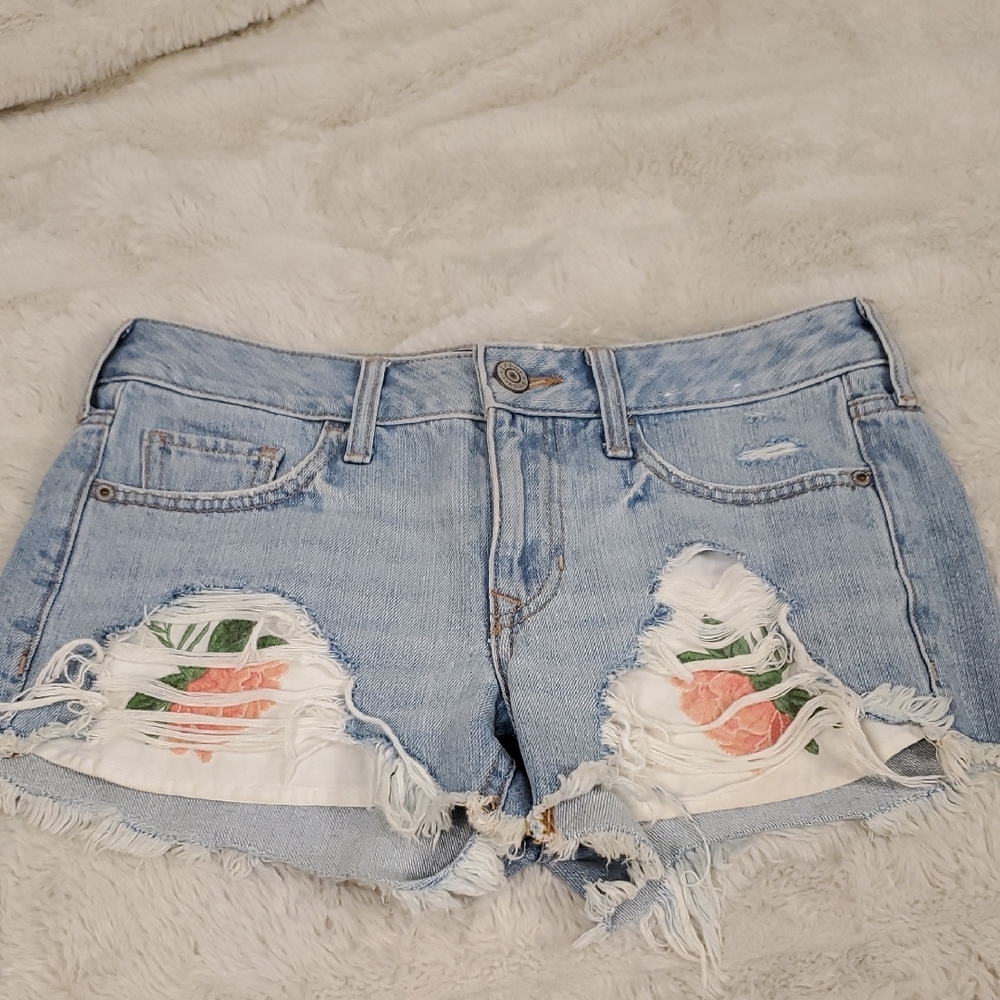 Express Distressed Embroidered Original Relaxed Low Rise Shortie 0 100% Cotton